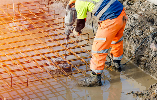 Best Concrete Walkway Installation  in Walnut, IL